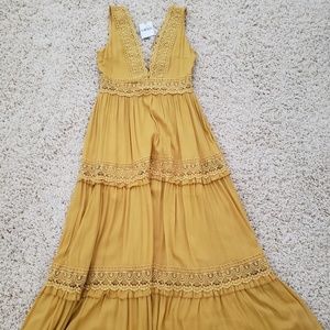 Gorgeous New Maxi dress!